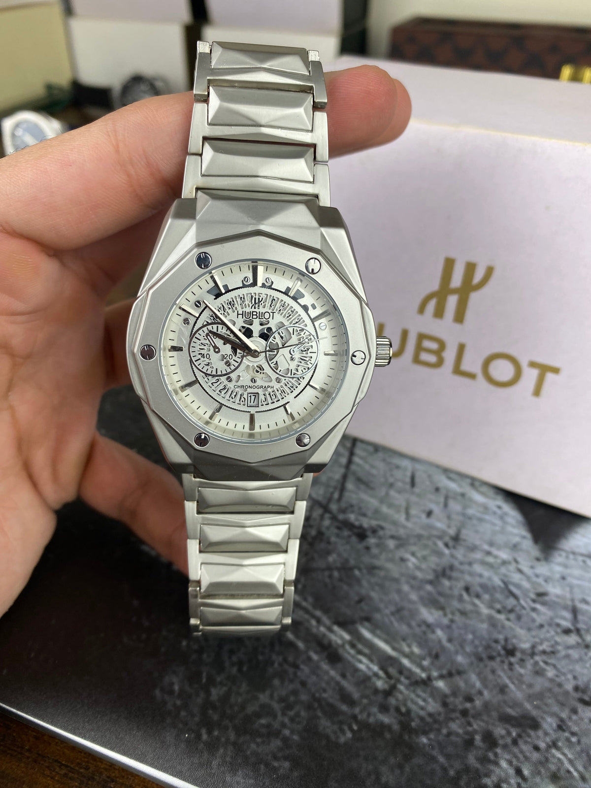 HUBLOT Ivory Phantom Ceramic Chronograph – Elite Fusion Edition