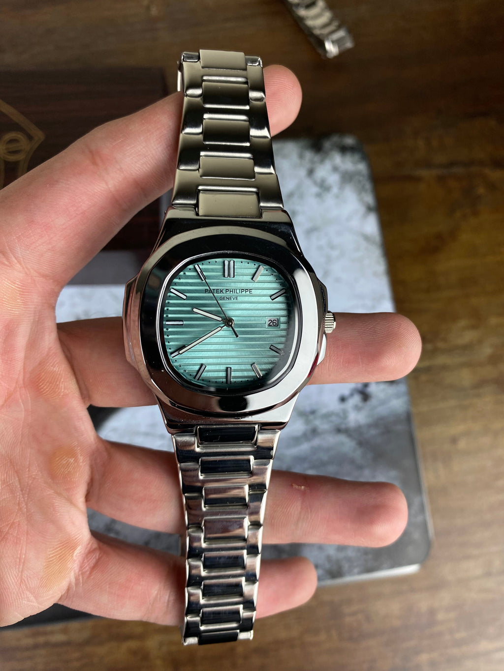PP – Turquoise Horizontal Dial
